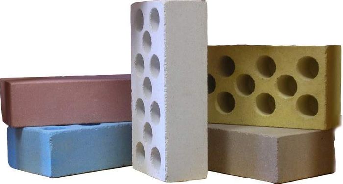 Aling brick ang mas mahusay: silicate o ceramic?